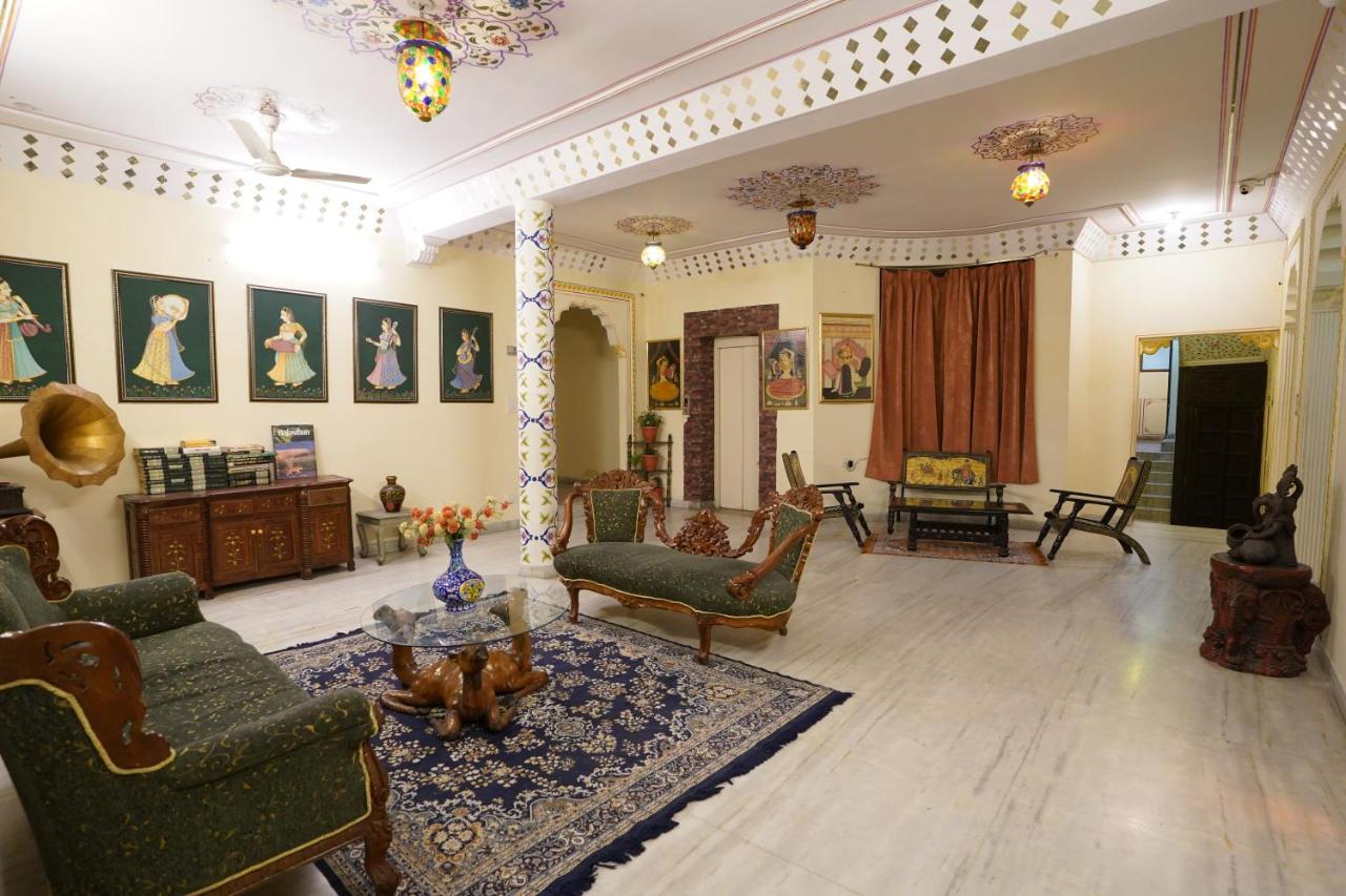 Hotel Radoli House - A Heritage Hotel ชัยปุระ ภายนอก รูปภาพ